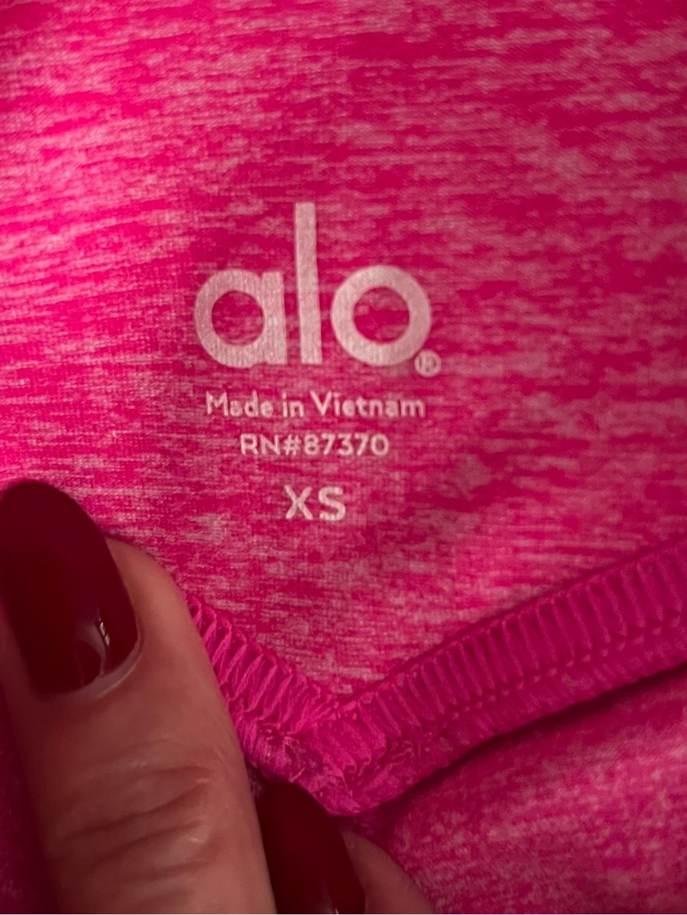 Alo ultra soft yoga shorts - Picture 6 of 6